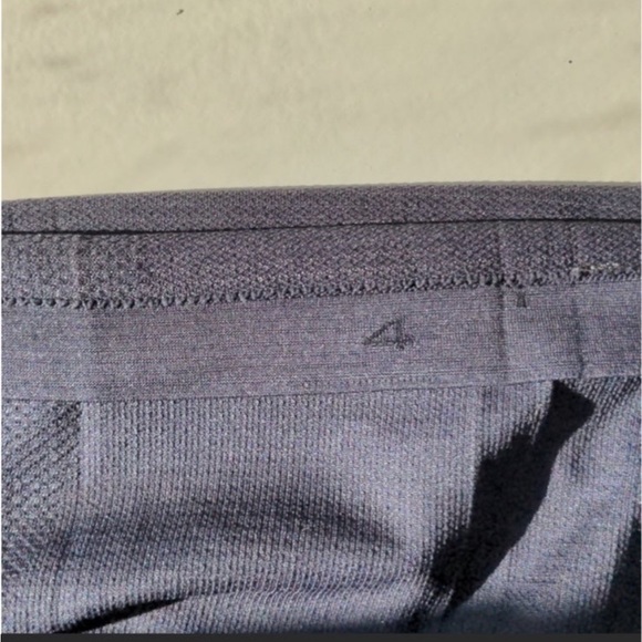 Lululemon dark navy swiftly tech - Picture 2 of 3